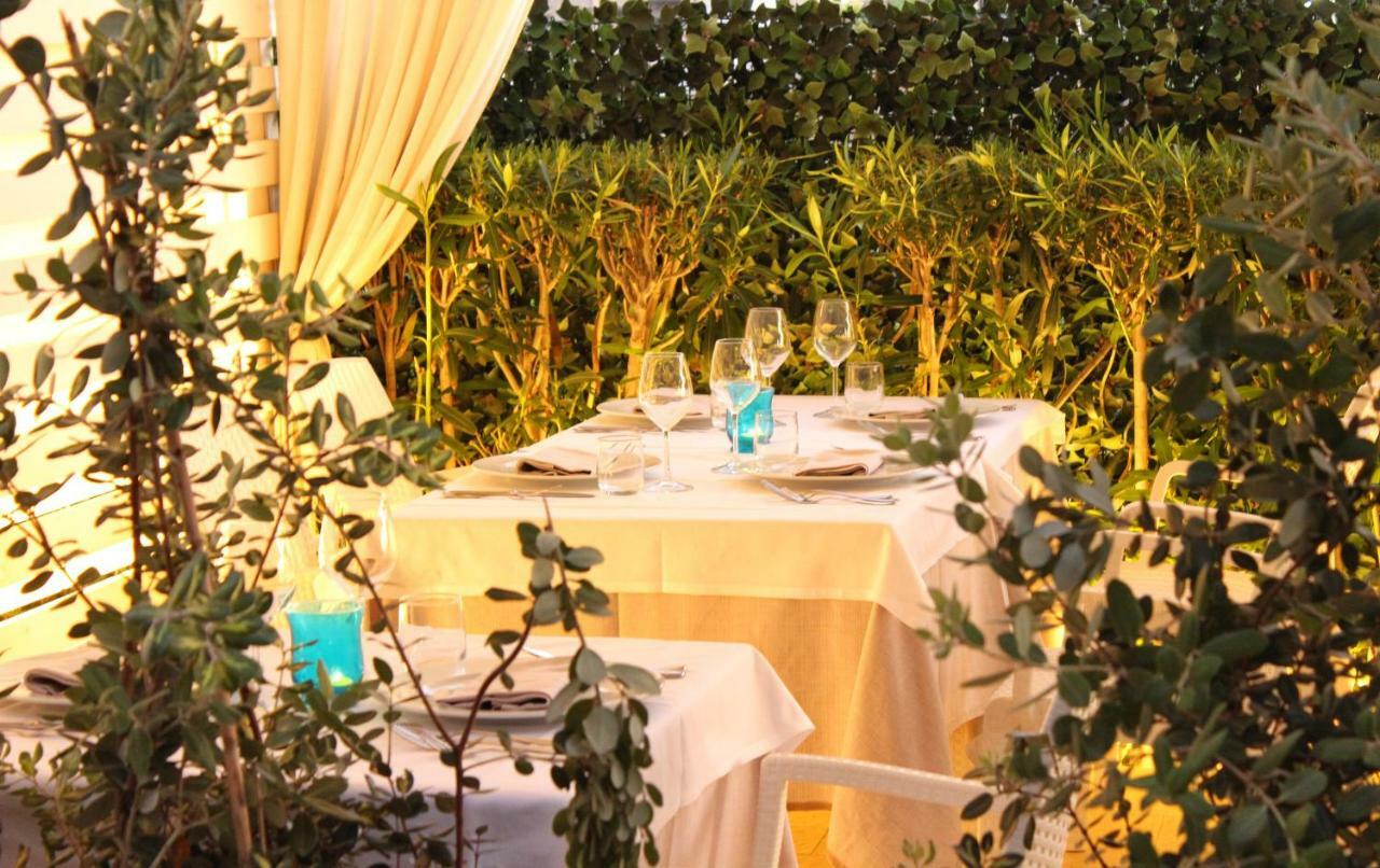 Blu Tropical Hotel Zambrone Exterior foto